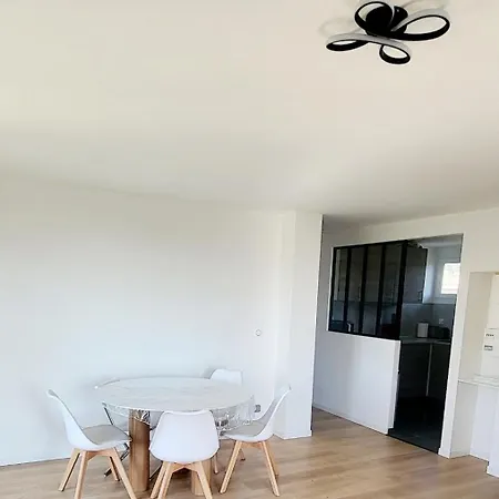 Apartment 3 Pieces Cocon Dans Les Hauteurs De Cannes Vue