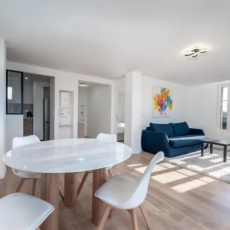 3 Pieces Cocon Dans Les Hauteurs De Cannes Vue Apartment *