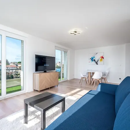 Apartment 3 Pieces Cocon Dans Les Hauteurs De Cannes Vue