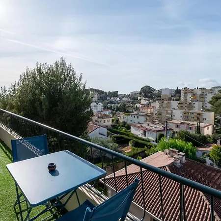 3 Pieces Cocon Dans Les Hauteurs De Cannes Vue *